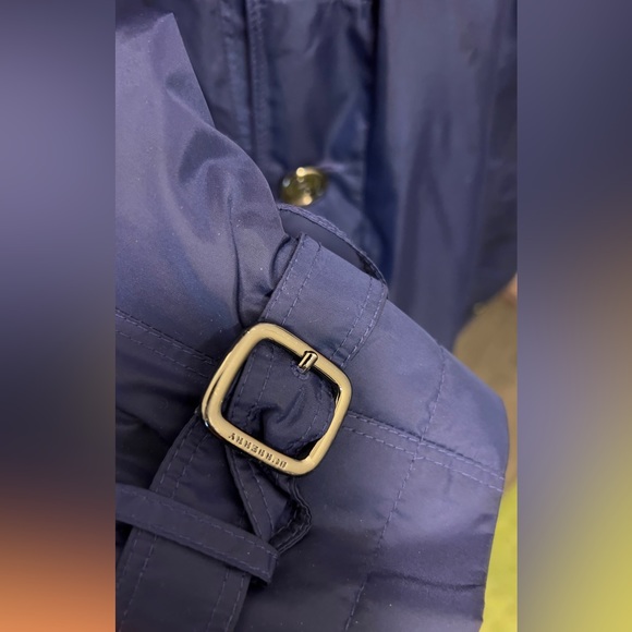 New without tag Burberry nylon purplish blue long trench coat with belt size 6 - Picture 8 of 16